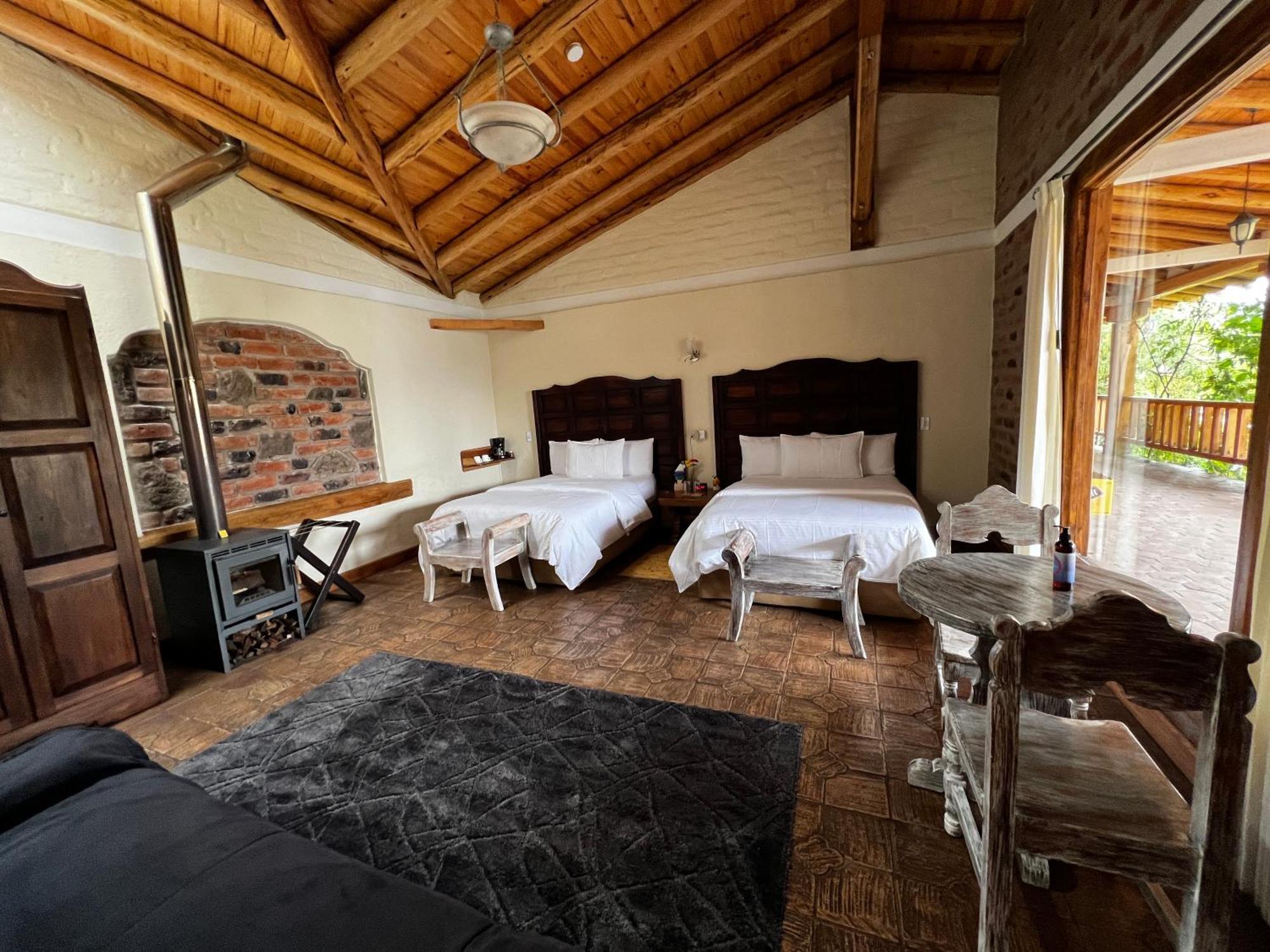 Hacienda Jimenita Wildlife Reserve Puembo 외부 사진